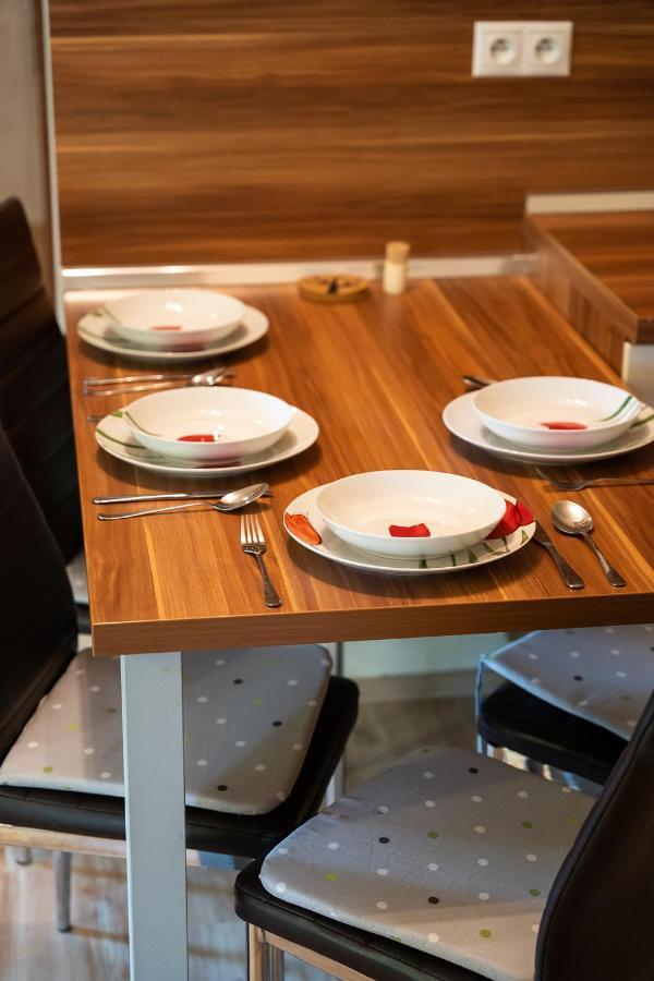 Apartment Emilka Tale-Wellness 5 Min-Balcony-Hiking-View Horná Lehota المظهر الخارجي الصورة